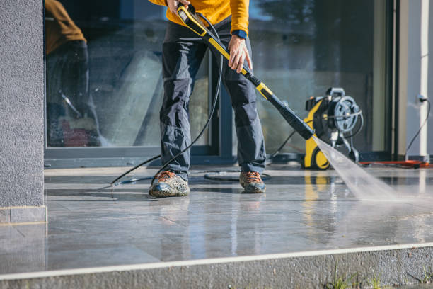 Best Sidewalk Pressure Washing  in Eagle Lake, TX