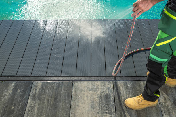 Best Deck Cleaning Services  in Eagle Lake, TX