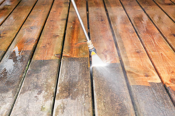Garage Pressure Washing in Eagle Lake, TX